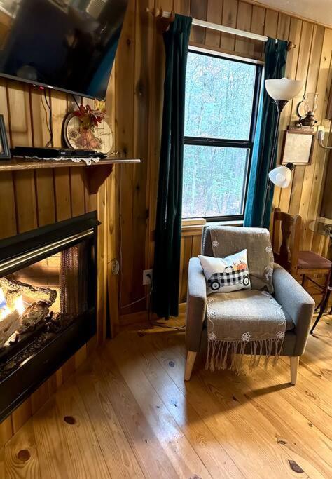 Private Cozy Cabin In The Woods With Great View Murphy Exterior photo